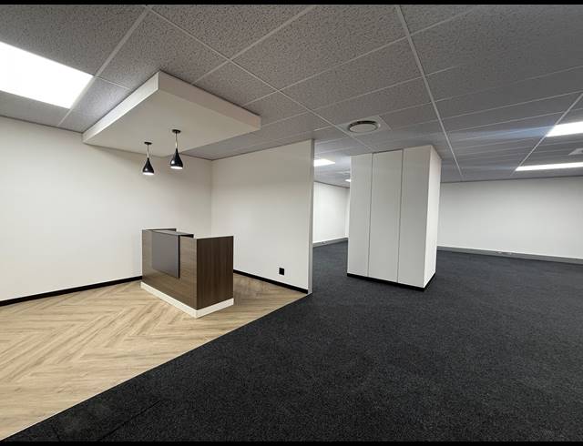 265M² OFFICE TO LET IN BRAAMFONTEIN WERF